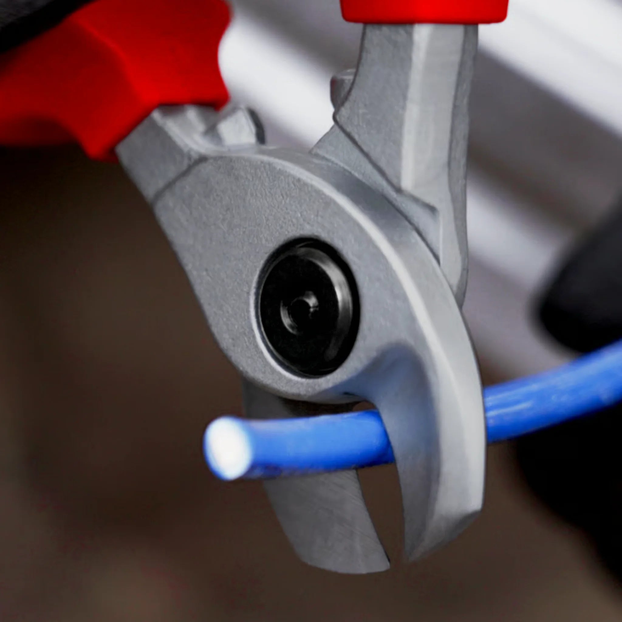 Kabelschere VDE bis Ø 15 mm Knipex 9516165 von Knipex bei Kabelkaufhaus - 4003773039648 - 9516165 - Kabelschere